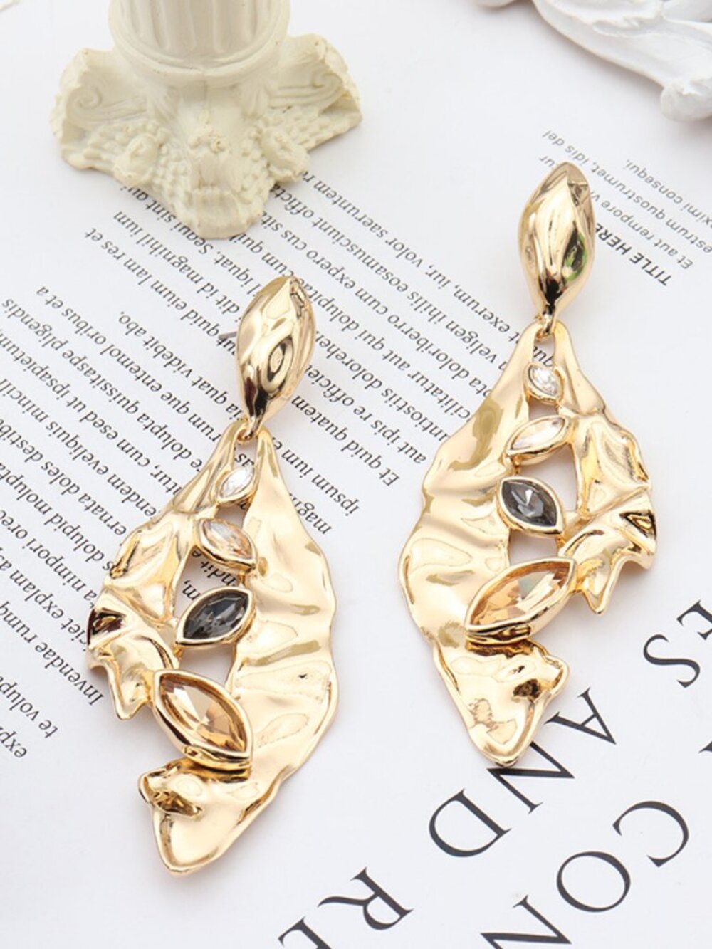 Alexis Bittar Leaf Openwork Stud Earrings - Picture 2 of 5